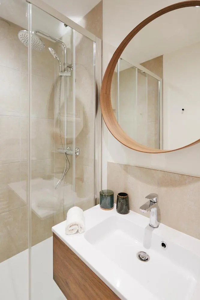 Maison Martouret - Colodge Andrezieux-Boutheon 0*,